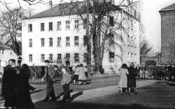 1949 Schulhof-s